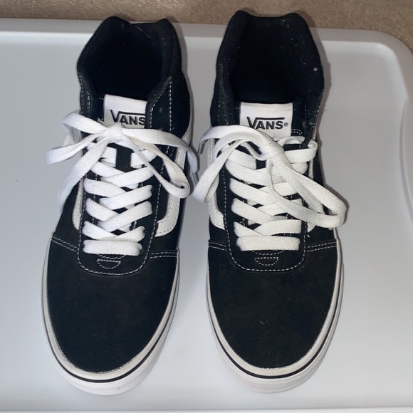 7 men’s Vans Unisex Sk8 Hi Skate Shoes - Picture 2 of 5